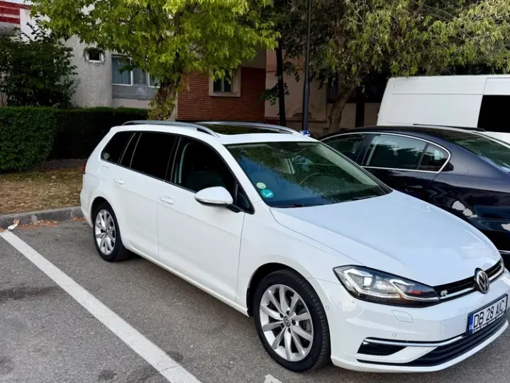 Volkswagen Golf 2.0 TDI DSG Highline