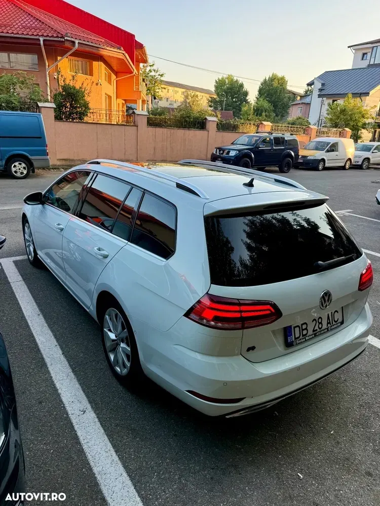 Volkswagen Golf 2.0 TDI DSG Highline — imagine 3