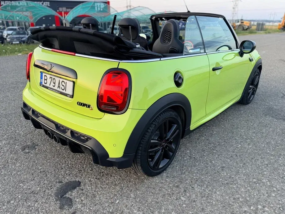 MINI Cooper S Aut. John Works Trim — imagine 5