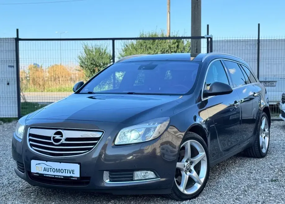 Opel Insignia 2.0 CDTI ECOTEC 4X4 Cosmo Aut. — imagine 4