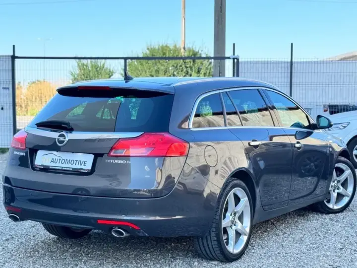 Opel Insignia 2.0 CDTI ECOTEC 4X4 Cosmo Aut.