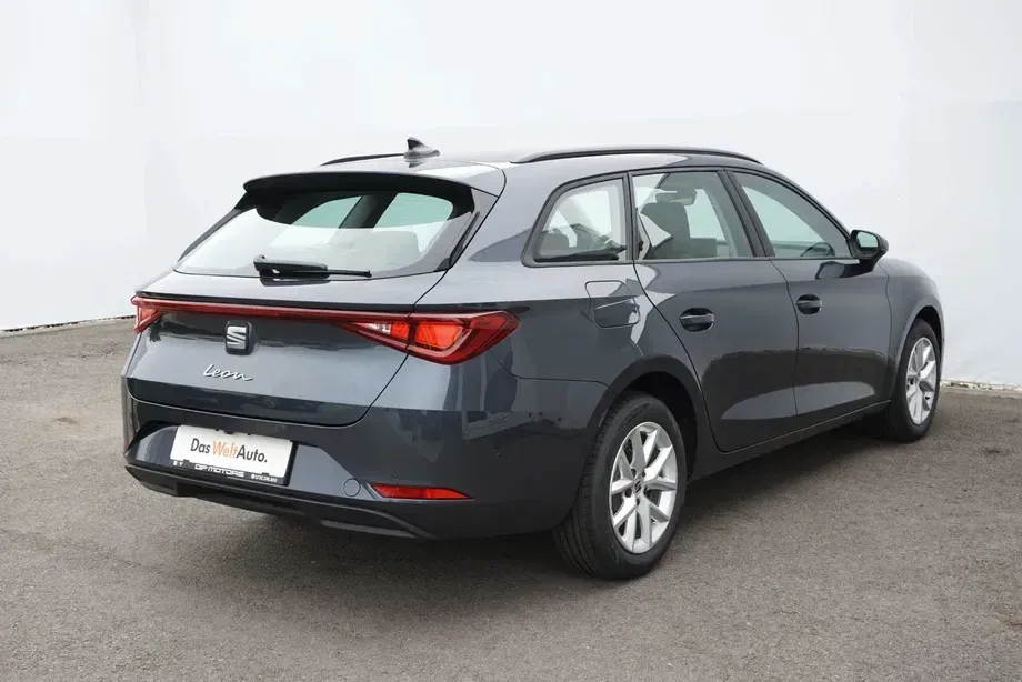 Seat Leon IV 1.5 eTSI mHEV DSG7 Style — imagine 5