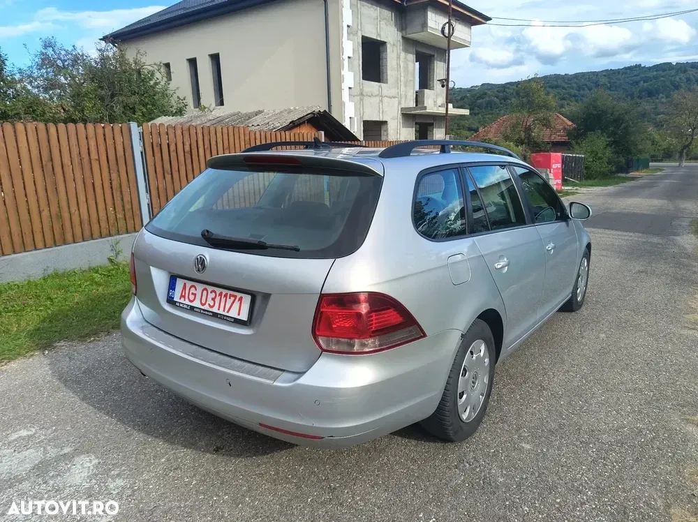 Volkswagen Golf 1.6 TDI DPF Trendline DSG — imagine 4