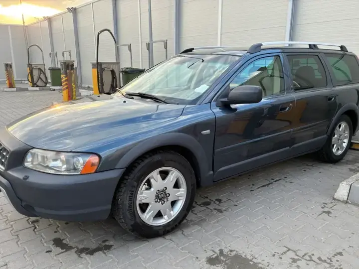 Volvo XC 70 I D5 AWD Kinetic