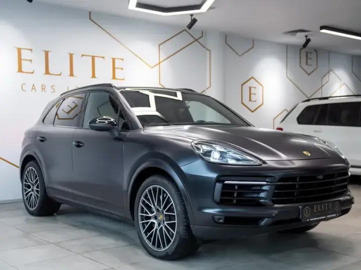 Porsche Cayenne Standard