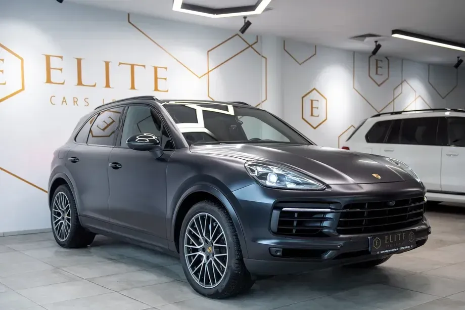 Porsche Cayenne Standard — imagine 3