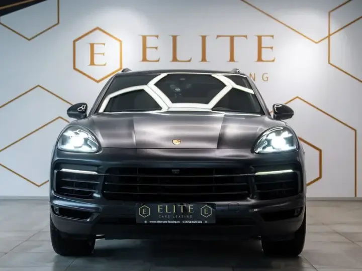 Porsche Cayenne Standard