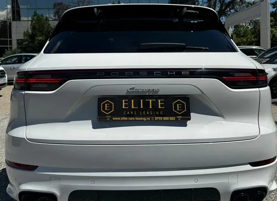 Porsche Cayenne E-Hybrid — imagine 5