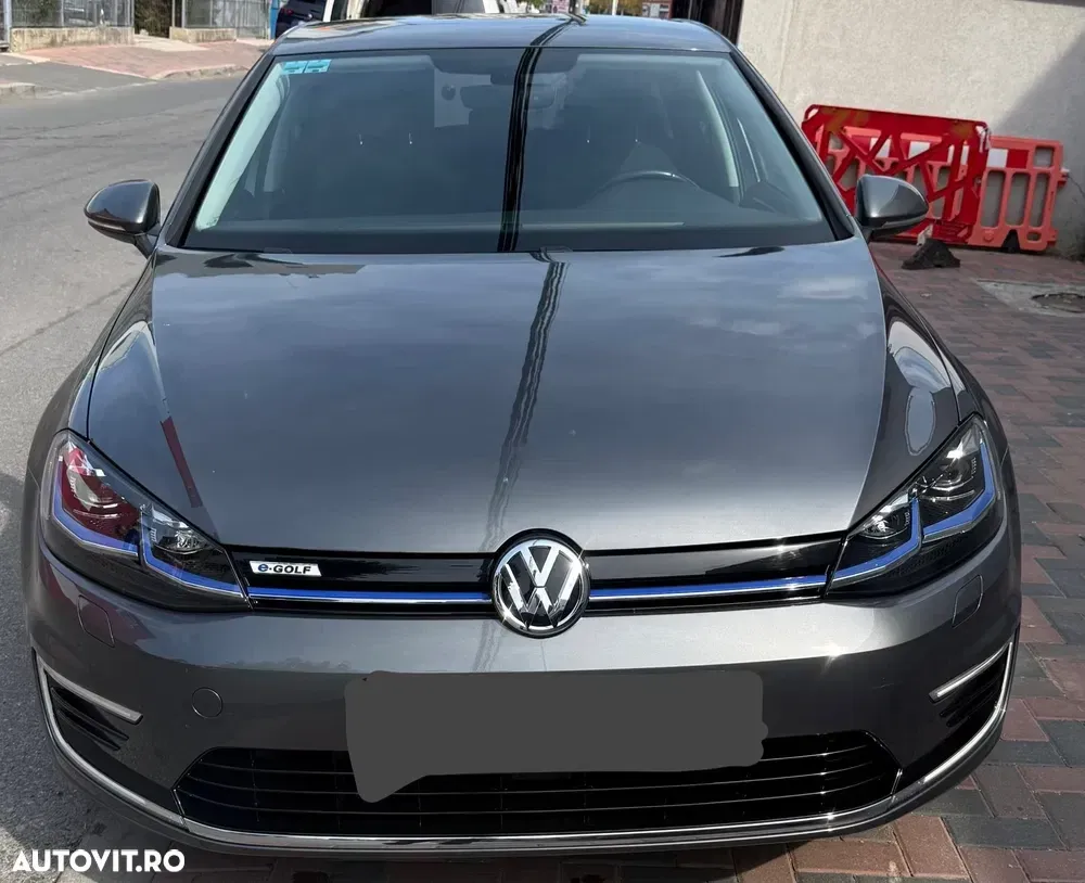 Volkswagen Golf e-Golf — imagine 3
