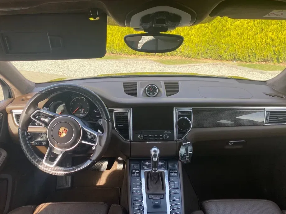 Porsche Macan — imagine 2
