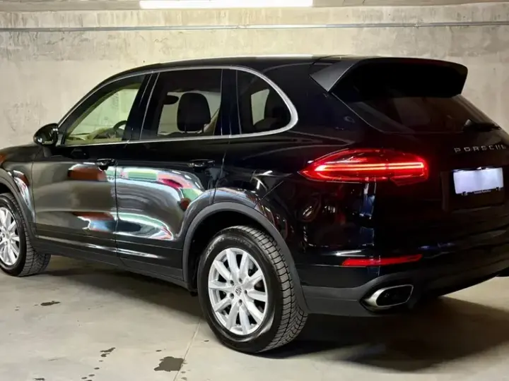 Porsche Cayenne 3.0 L