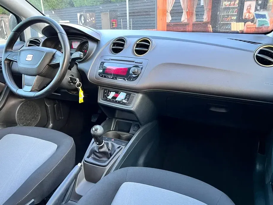 Seat Ibiza 1.6 TDI Sport — imagine 6