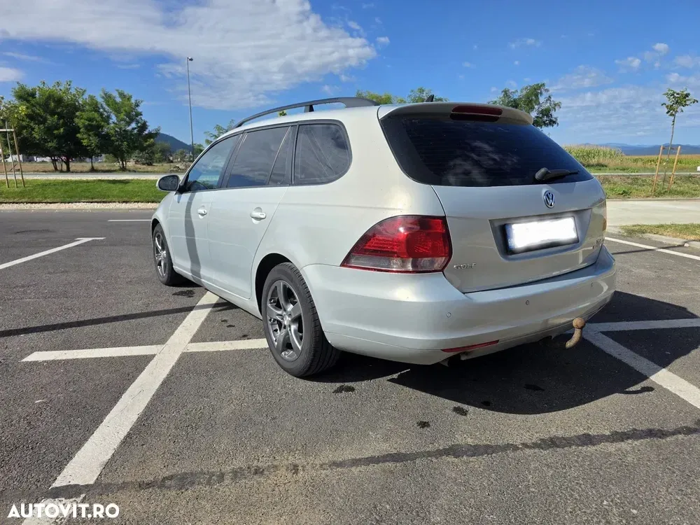Volkswagen Golf 1.6 TDI DPF BlueMotion Technology Trendline — imagine 4