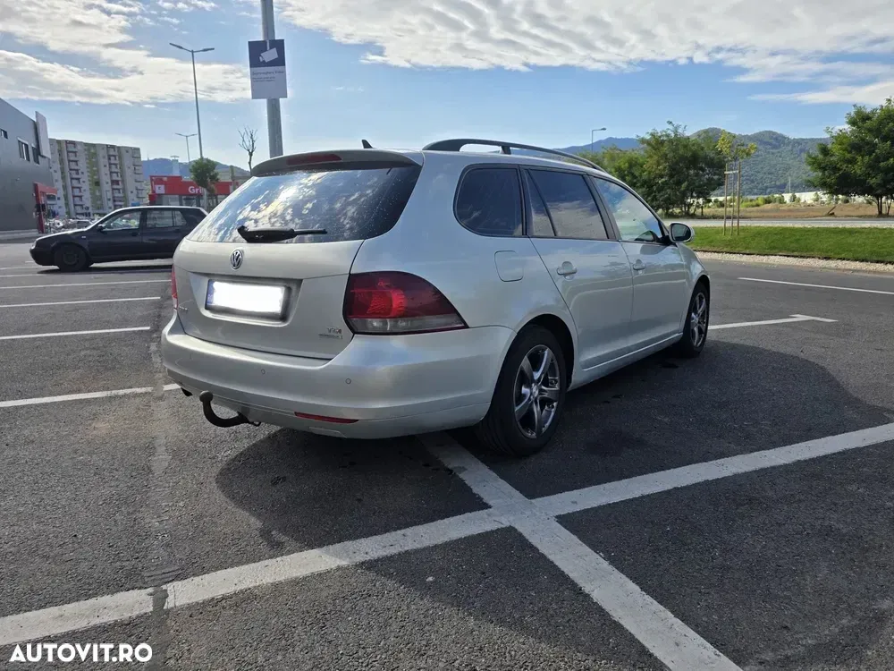 Volkswagen Golf 1.6 TDI DPF BlueMotion Technology Trendline — imagine 3