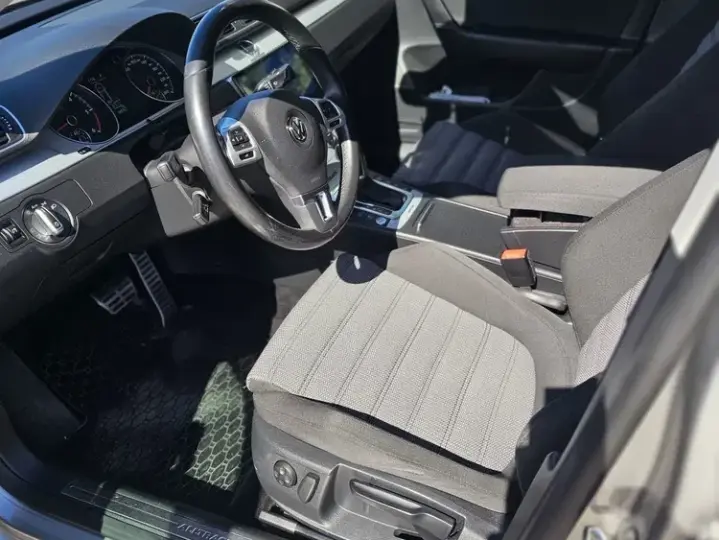 Volkswagen Passat Alltrack
