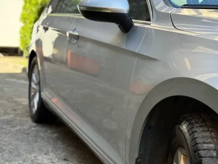 Volkswagen Passat B8 1.6 TDI DSG Comfortline