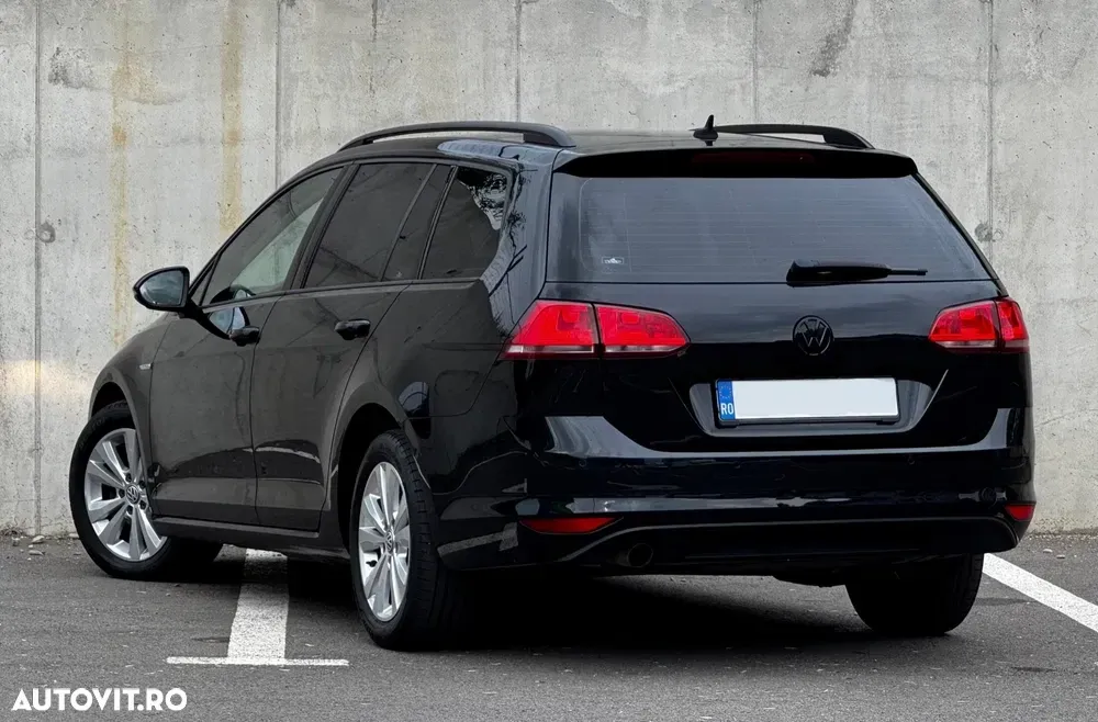 Volkswagen Golf — imagine 6