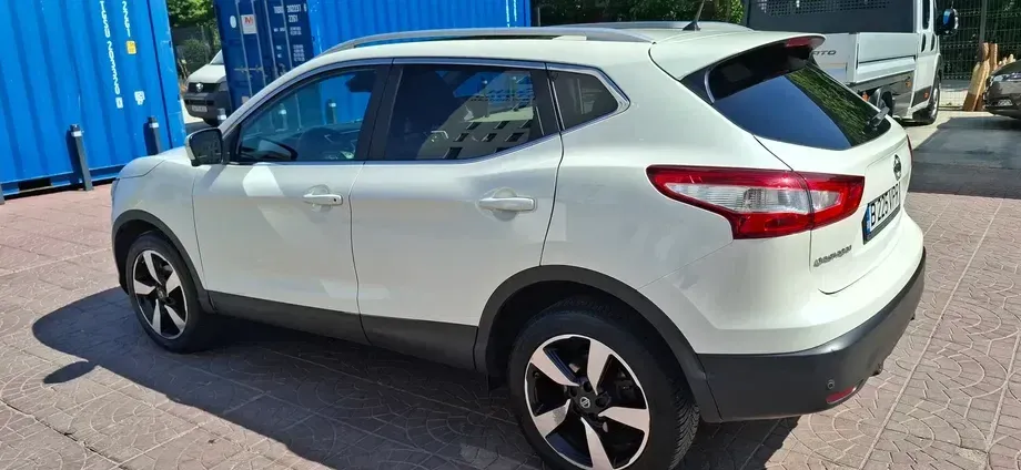 Nissan Qashqai 1.5 DCI Start/Stop Tekna — imagine 3