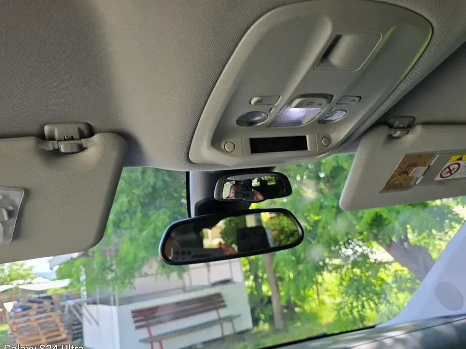 Peugeot Traveller L2H1 BlueHDI S&S Combispace Premium — imagine 3