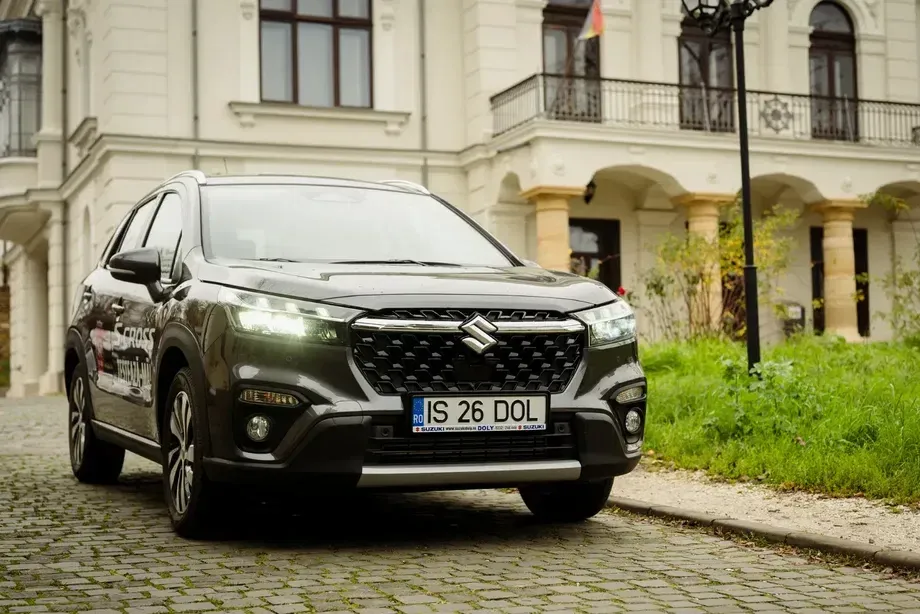Suzuki S-Cross — imagine 5