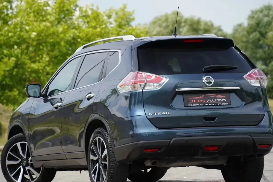 Nissan X-Trail III 2.0 dCi ALL-MODE 4x4i Xtronic Tekna — imagine 3