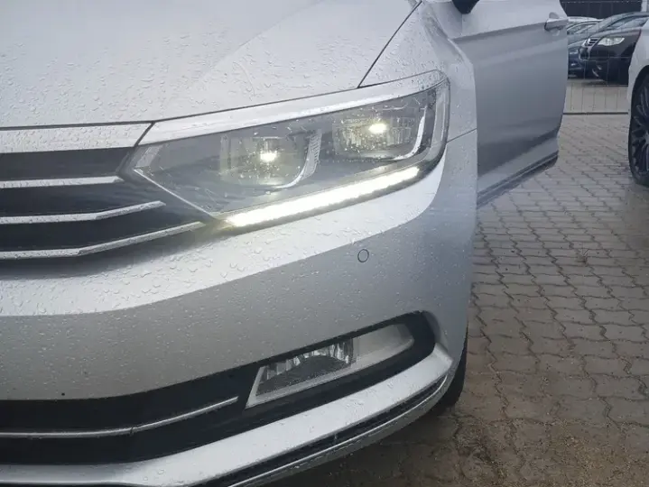Volkswagen Passat B8 1.4 TSI ACT DSG Highline