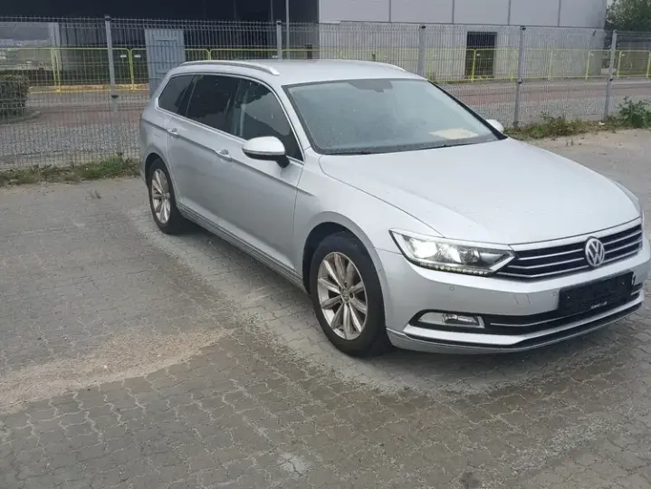 Volkswagen Passat B8 1.4 TSI ACT DSG Highline
