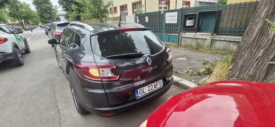 Renault Mégane III 1.9dCi SL Extreme — imagine 3