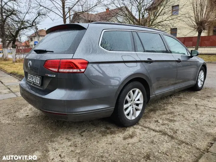 Volkswagen Passat B8 1.6 TDI DSG Comfortline