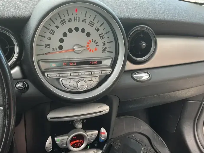 MINI Cooper Standard