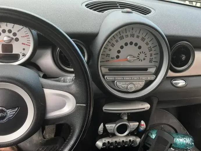 MINI Cooper Standard