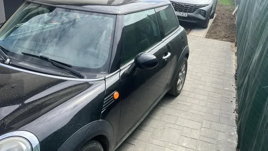 MINI Cooper Standard — imagine 3