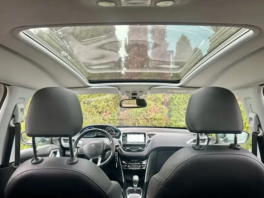 Peugeot 2008 I 1.2 PureTech Turbo EAT6 S&S Active — imagine 4