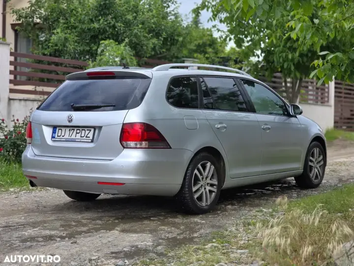 Volkswagen Golf 1.6 TDI DPF DSG Comfortline
