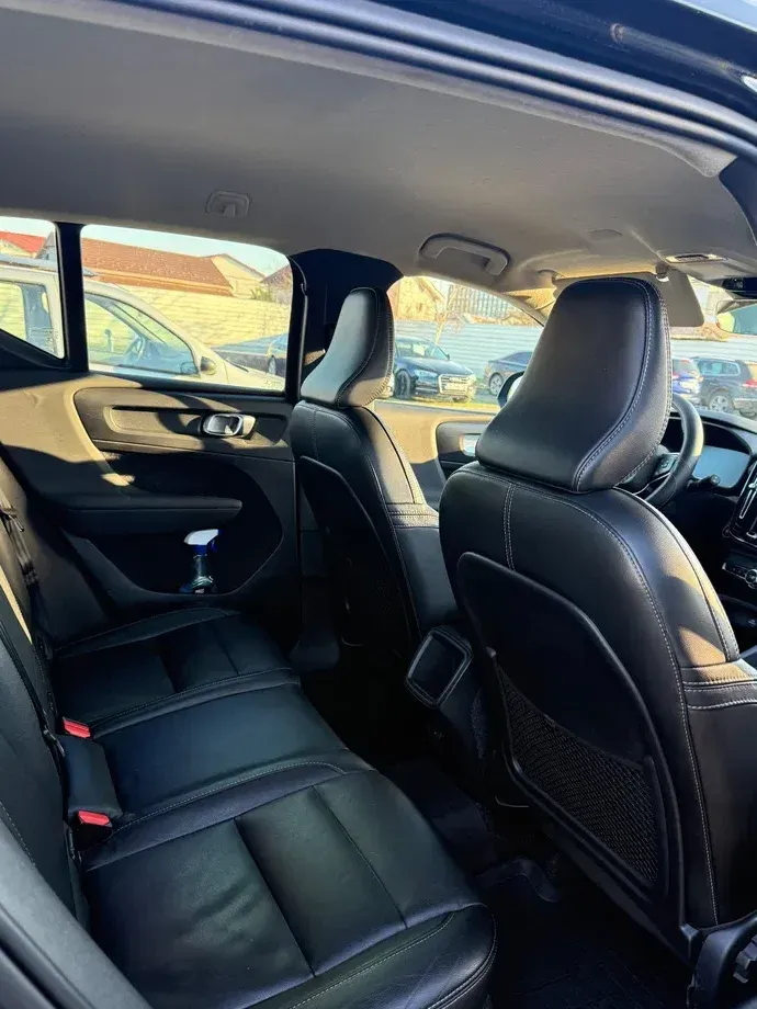 Volvo XC 40 — imagine 5