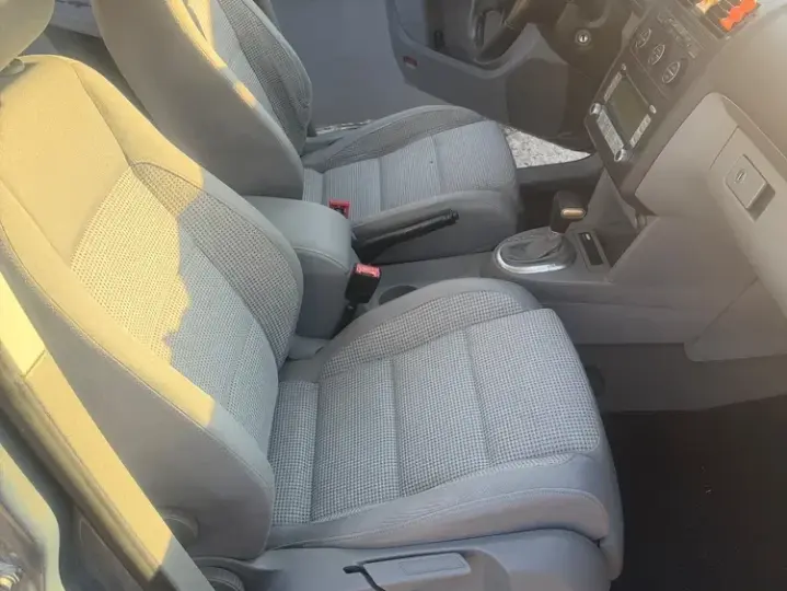 Volkswagen Touran 2.0TDI Highline Aut