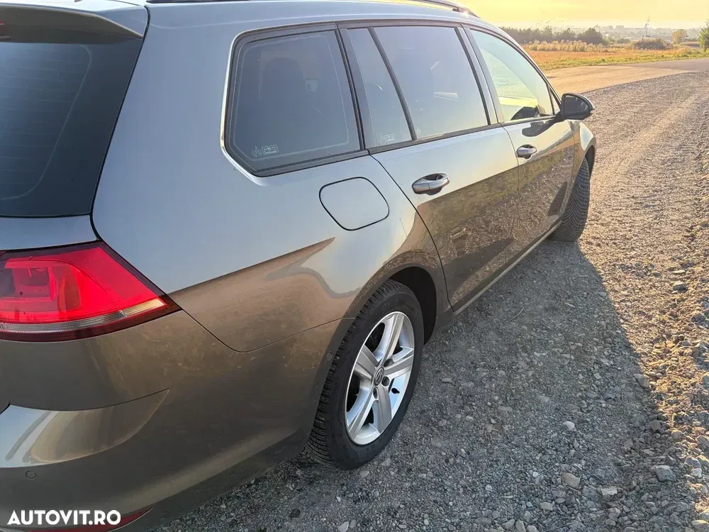 Volkswagen Golf 1.6 TDI BMT Comfortline — imagine 6