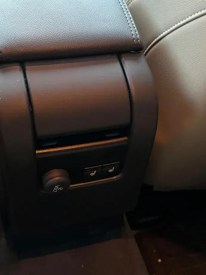 Volvo V60 D5 Geartronic Linje Business — imagine 3