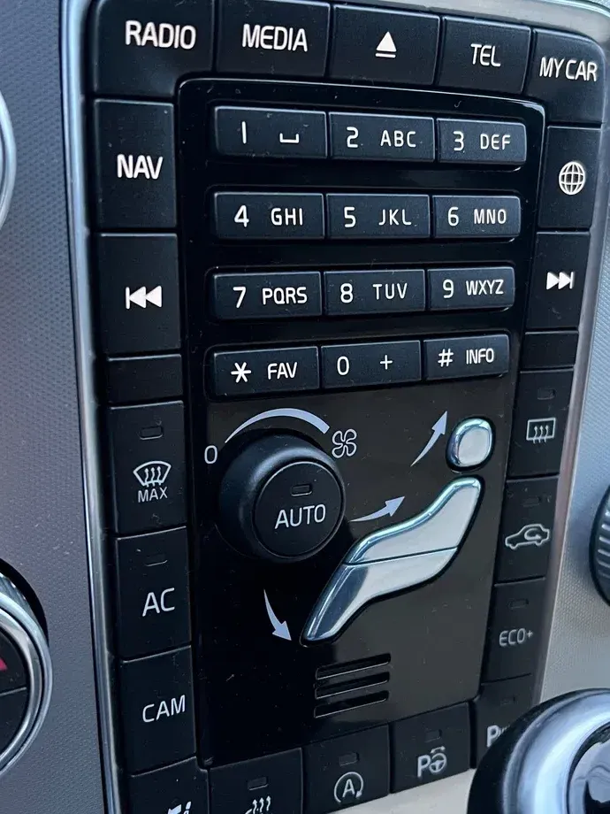 Volvo V60 D5 Geartronic Linje Business — imagine 2