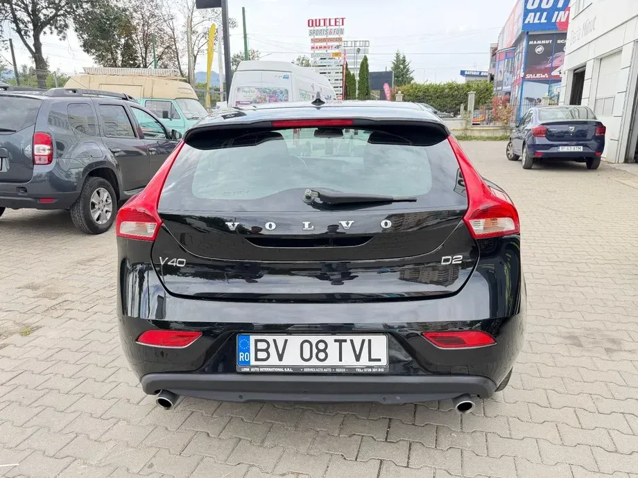 Volvo V40 D2 DRIVe Basic — imagine 4