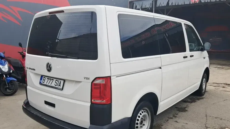 Volkswagen Transporter 2.0 75 kW KR Comfortline — imagine 3