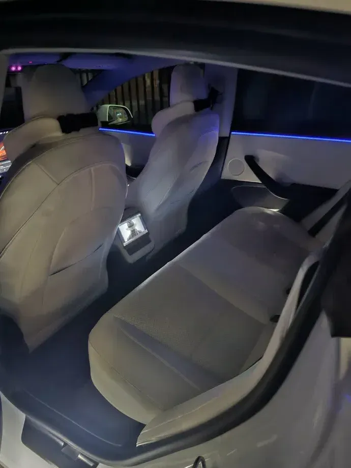 Tesla Model 3 RWD — imagine 2