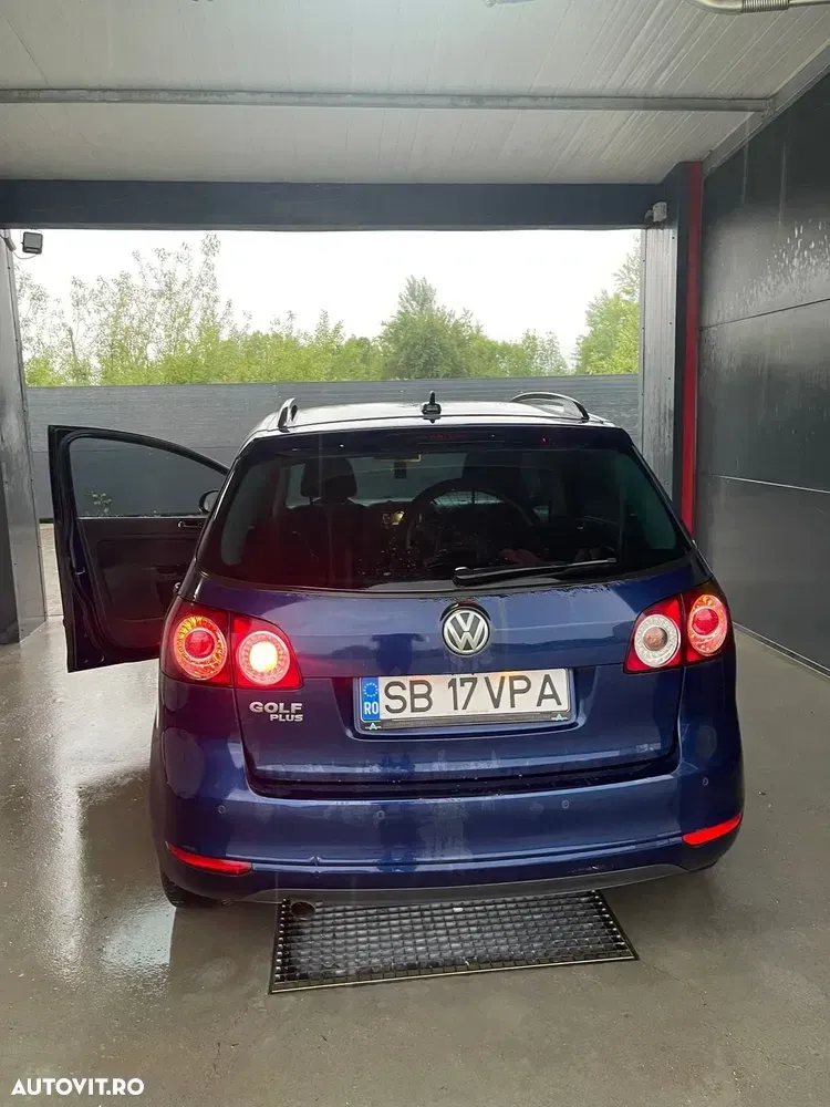 Volkswagen Golf 1.6 TDI DPF Comfortline — imagine 5