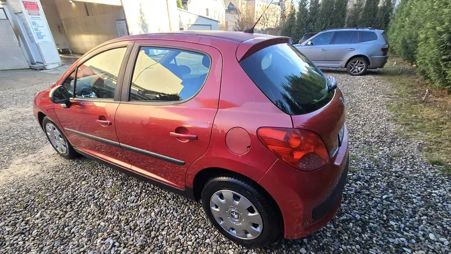 Peugeot 207 1.4 VTi Active — imagine 3