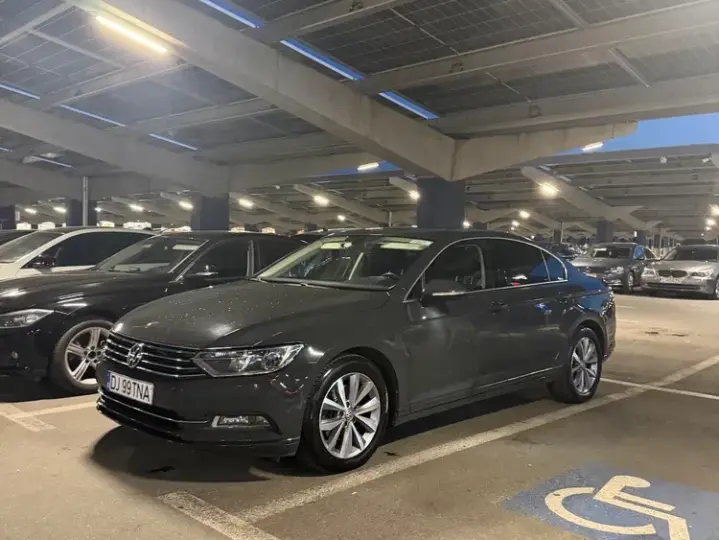 Volkswagen Passat B8 2.0 TDI DSG Comfortline