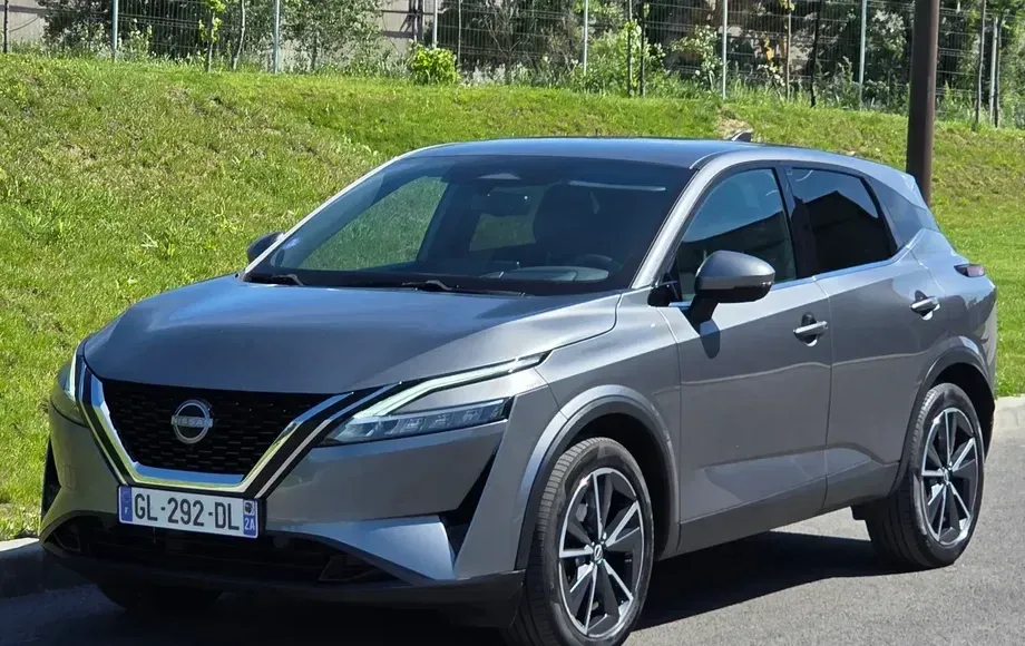 Nissan Qashqai 1.3 DIG-T MHEV Xtronic Tekna — imagine 4