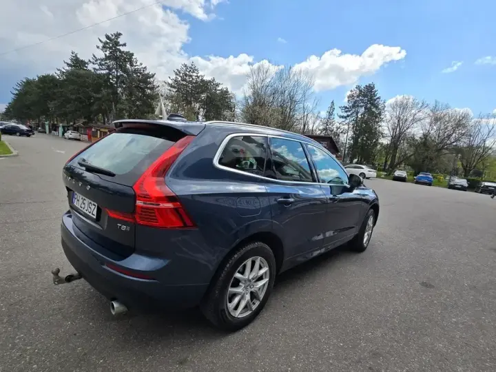Volvo XC 60 II T8 Twin Engine AWD Geartronic Momentum