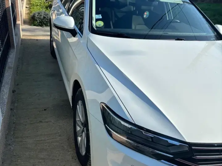 Volkswagen Passat B8 2.0 TDI DSG Advance