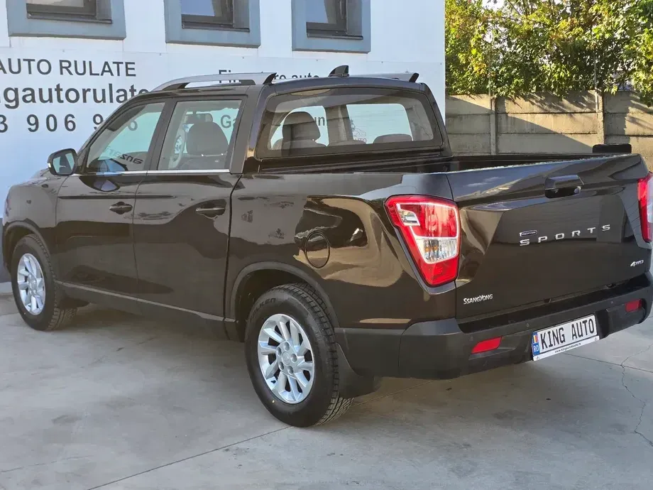 SsangYong MUSSO 4WD Crystal — imagine 3