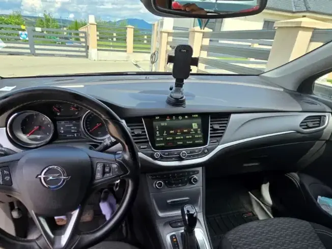 Opel Astra K
